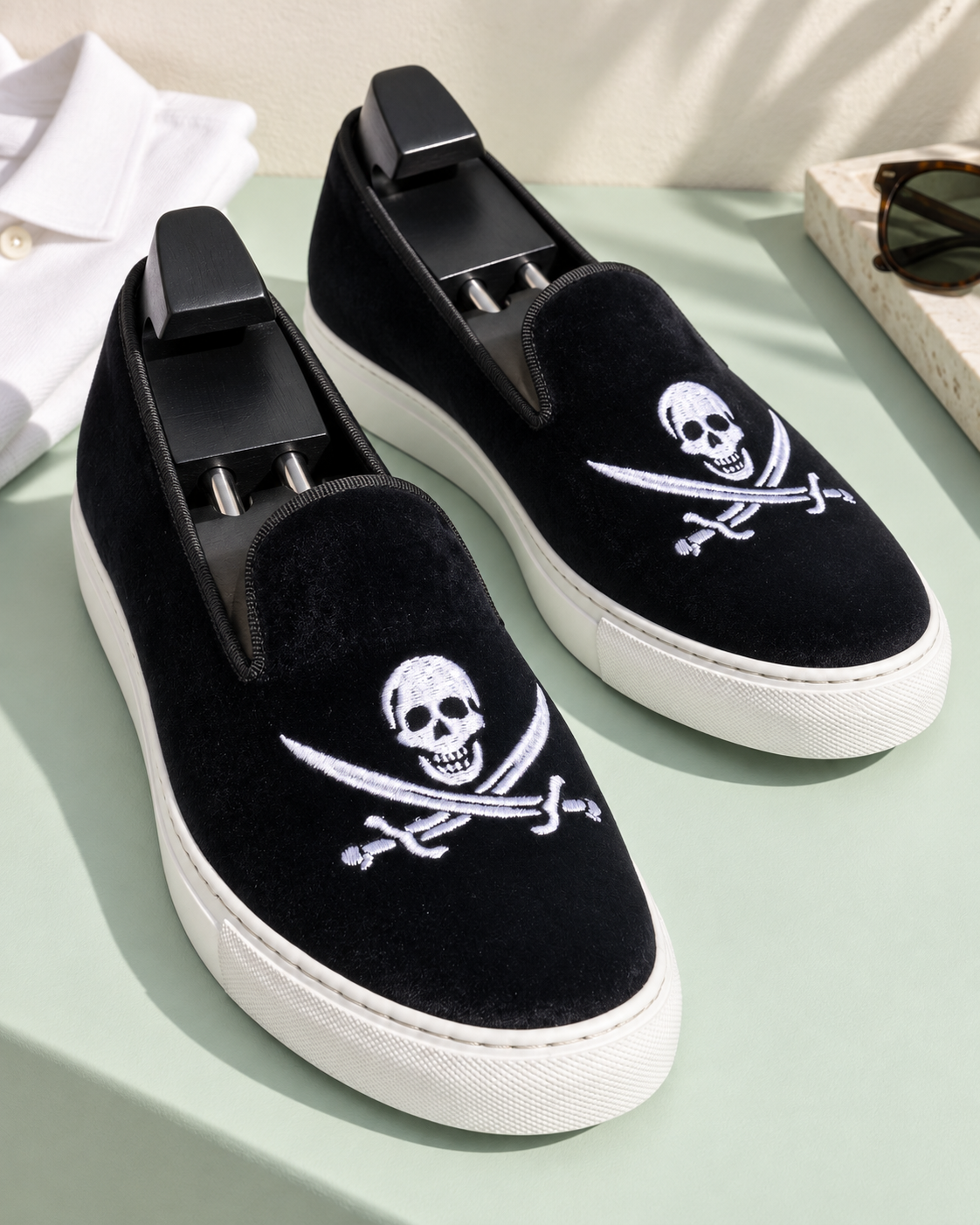Jolly Roger DeckOnes